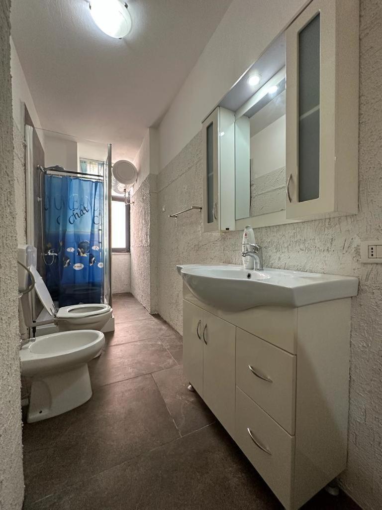 Vollga Four Seasons Apartment Durres Luaran gambar